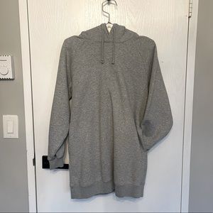 Long oversized tna sweater
